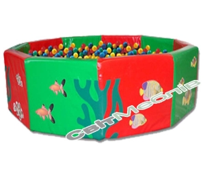 Сухий басейн з кульками