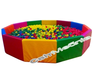 Сухий басейн з кульками