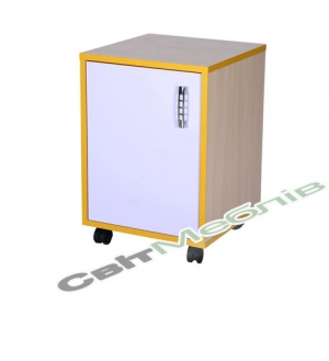 Тумба вчителя з дверцею