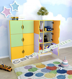 Шафа дитяча з дверцятами закрита