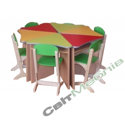 Стіл для садочка "Пелюстка"