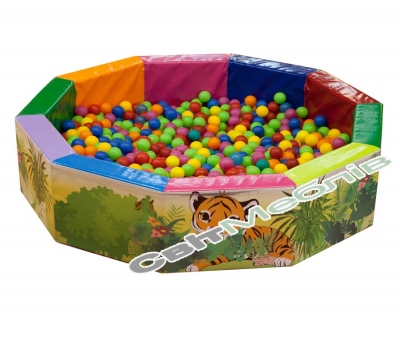 Сухий басейн з кульками