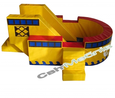 Сухий басейн "Кораблик"