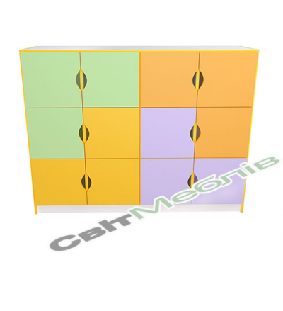 Шафа дитяча з дверцятами закрита