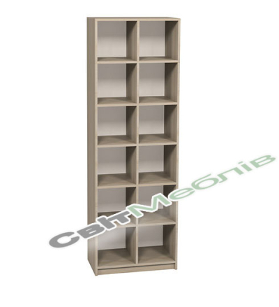 Шафа відкрита з полицями