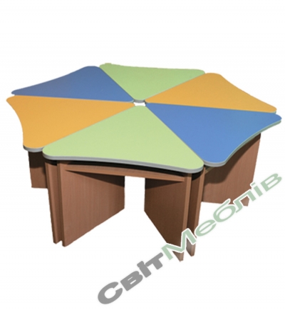 Стіл для садочка "Пелюстка"